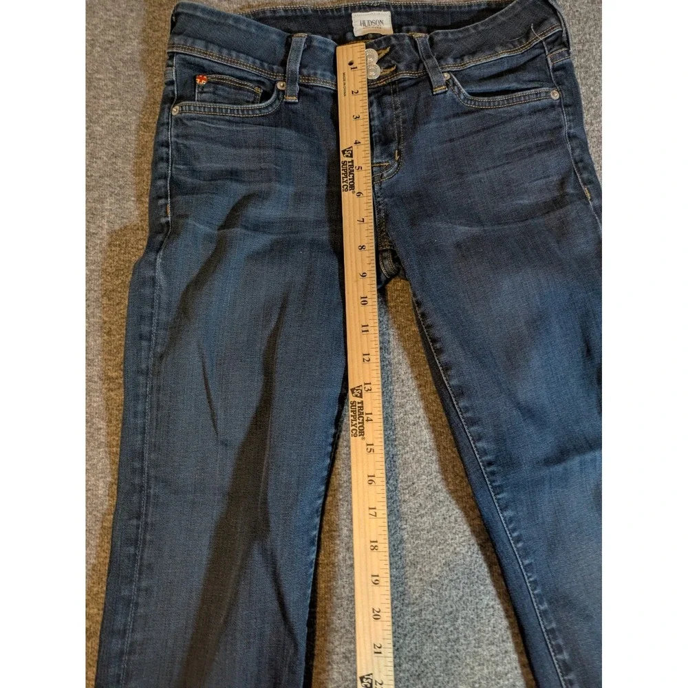 Hudsons Bay Company product pair